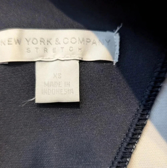 NY&Co Navy/Purple floral print A line casual/party Dress size XS - Picture 7 of 7